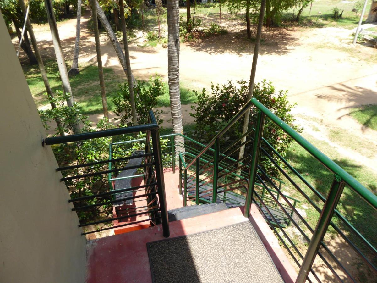 Riviera Resort Batticaloa Rom bilde