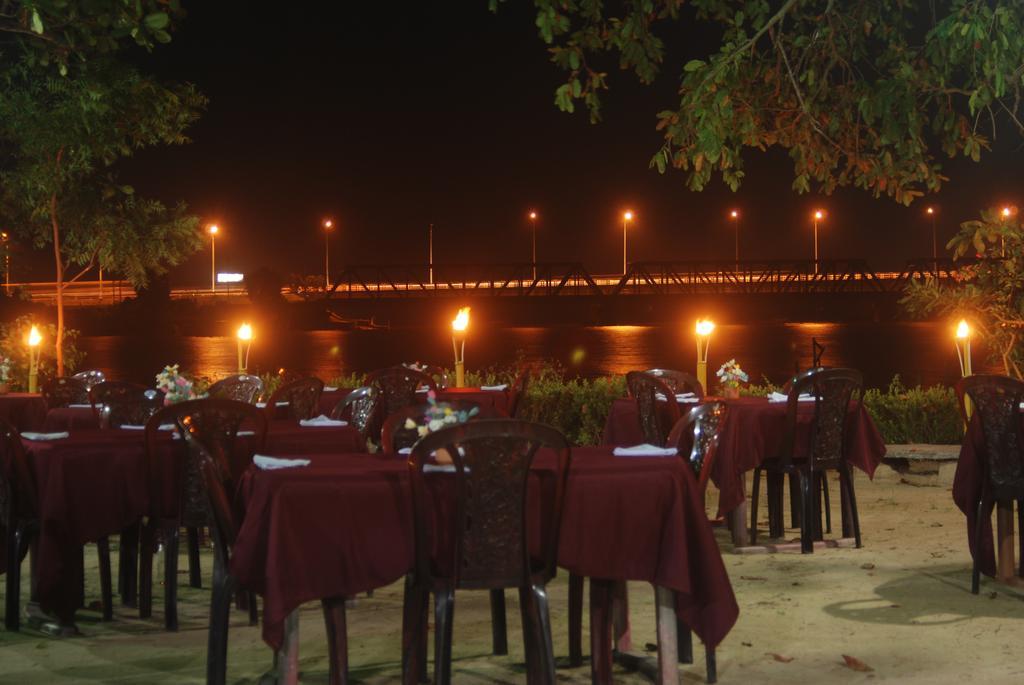 Riviera Resort Batticaloa Eksteriør bilde