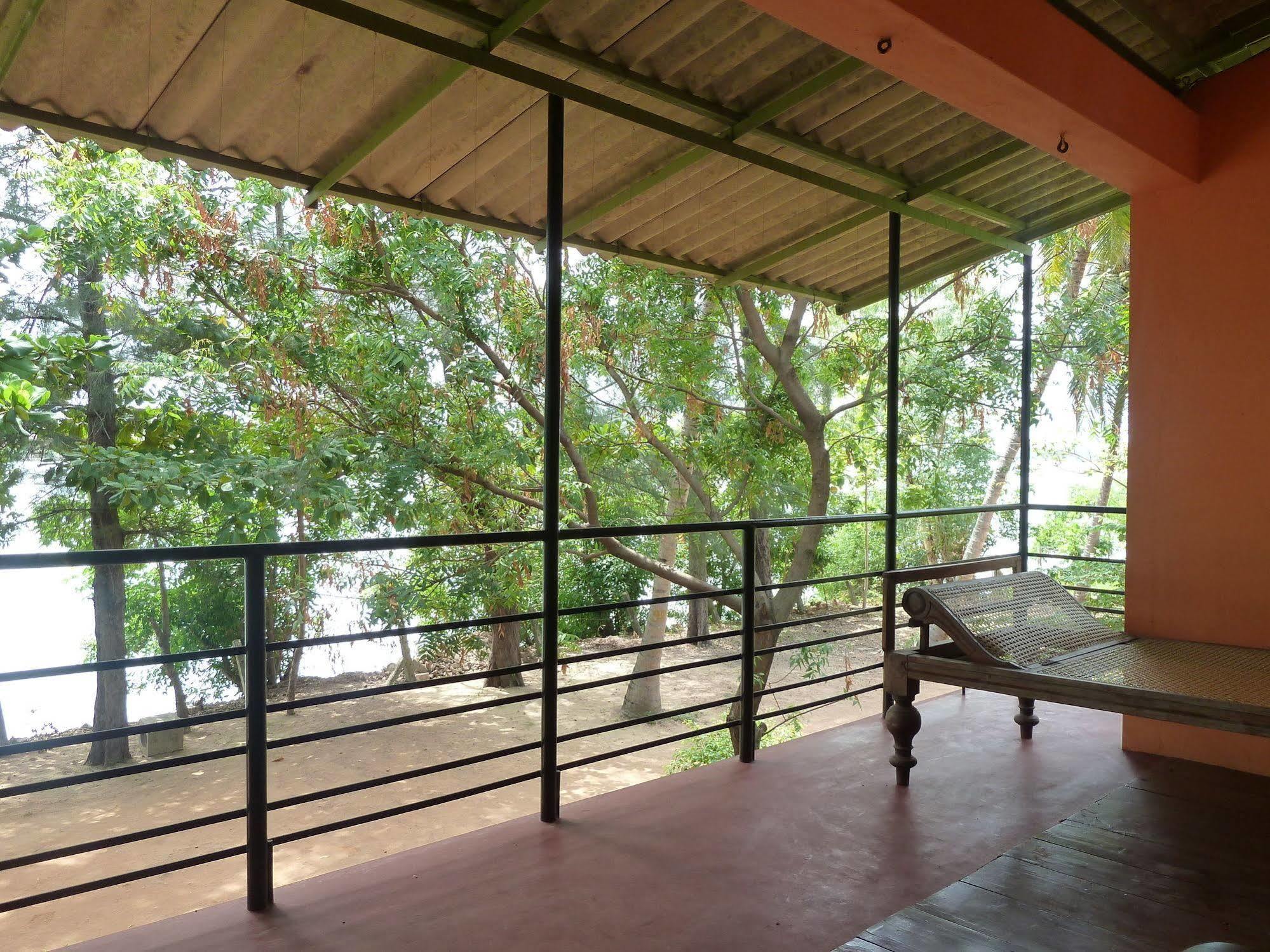 Riviera Resort Batticaloa Eksteriør bilde