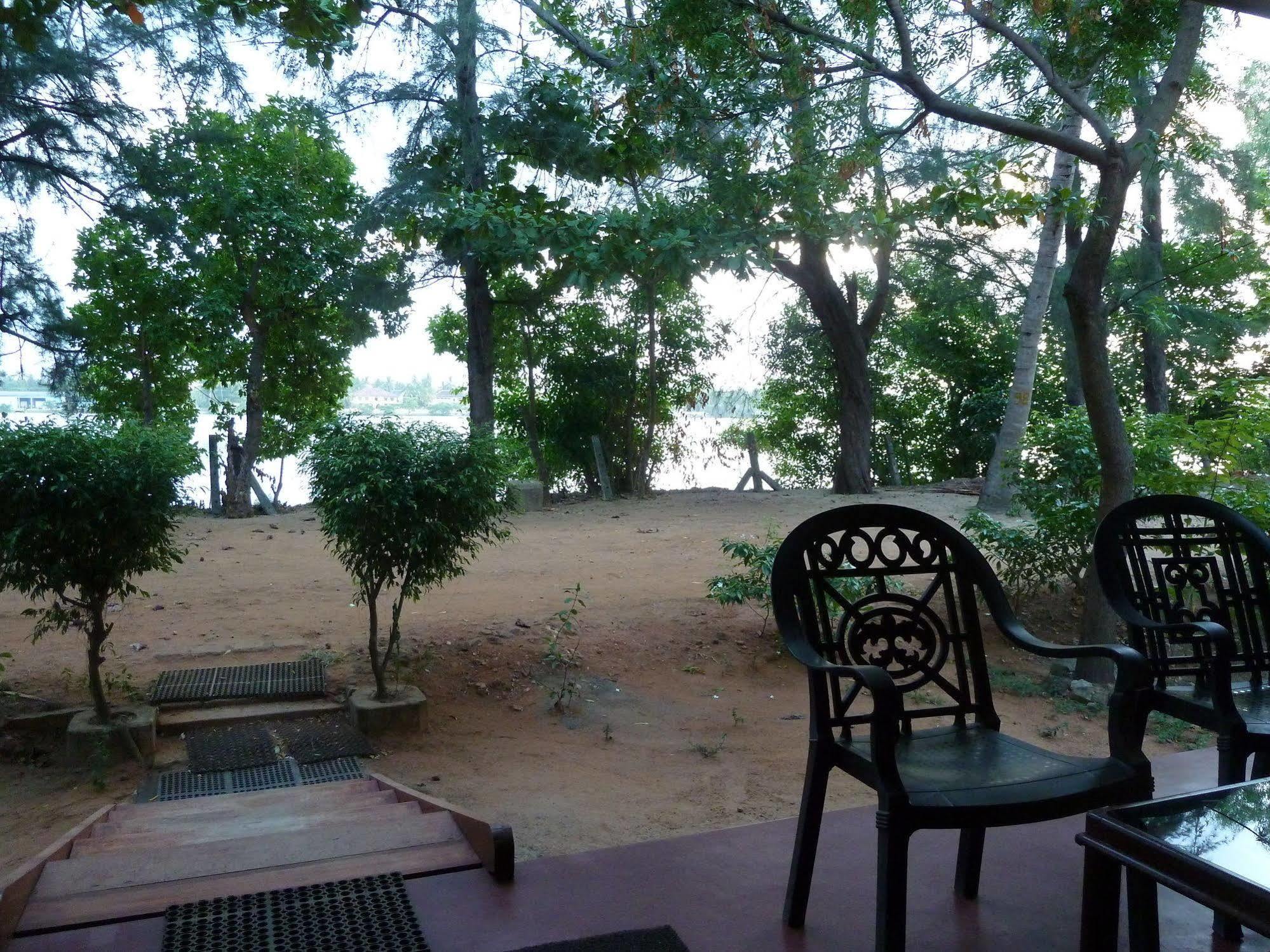 Riviera Resort Batticaloa Eksteriør bilde